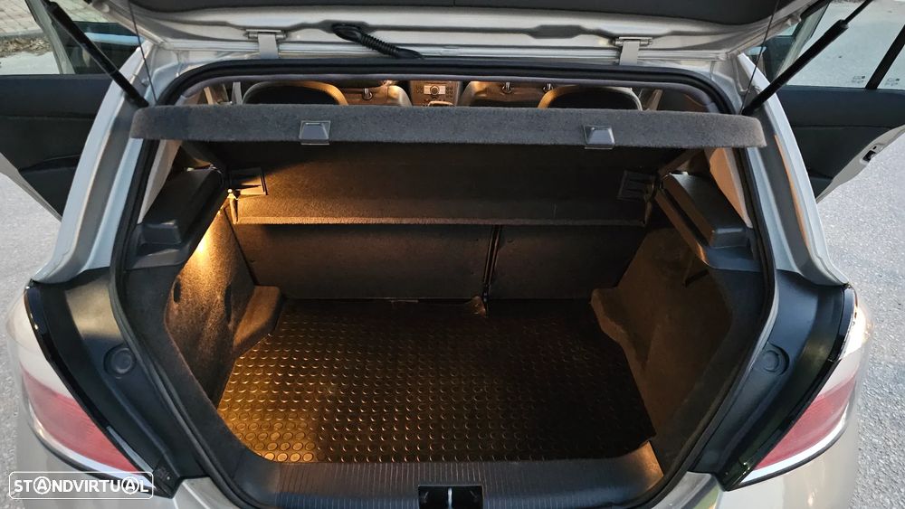 Opel Astra 1.3 CDTi Cosmo - 11