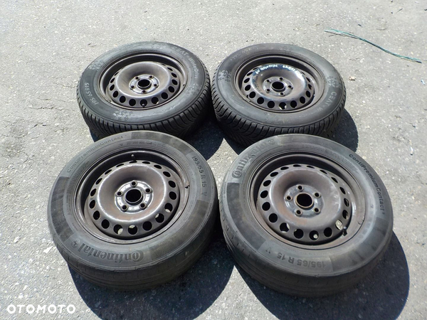 felgi stalowe 15 vw golf V 2005r 1K0601027C