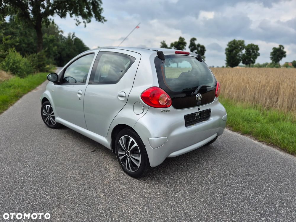 Toyota Aygo 1.0 VVT-i - 2