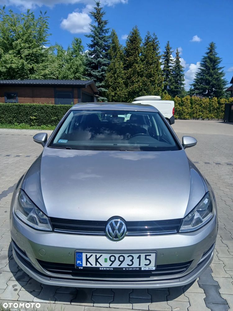 Volkswagen Golf 1.2 TSI BMT Comfortline - 1