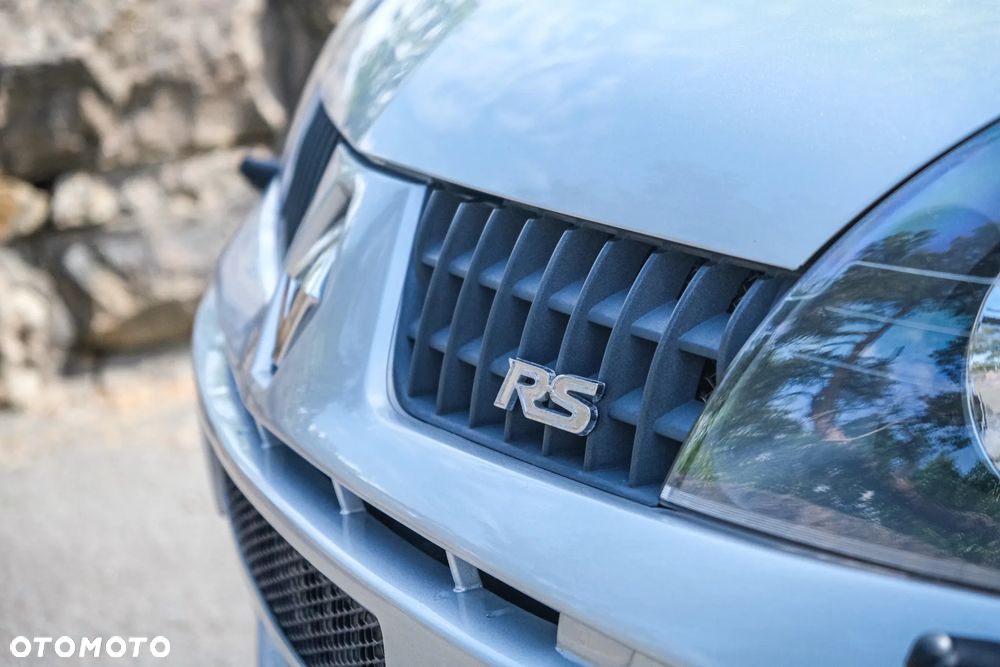 Renault Clio 2.0 16V Sport - 21