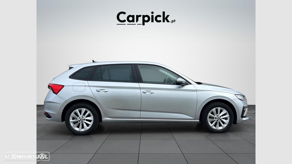 Skoda Scala 1.0 TSI Ambition DSG — fotografia 6