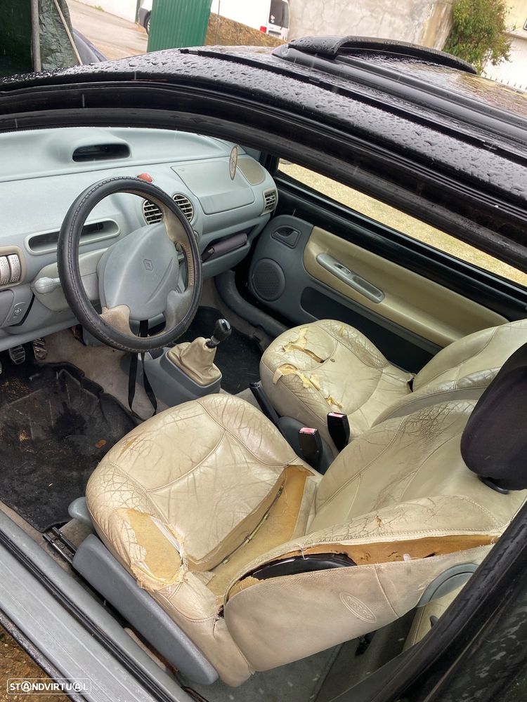 Renault Twingo 1.2 16V Initiale - 8