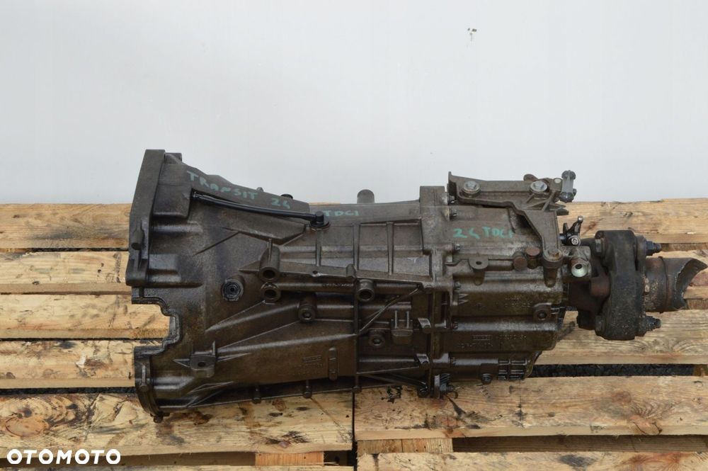 skrzynia biegów manualna ford transit 2.4 tdci 8c1r7003ba - 1