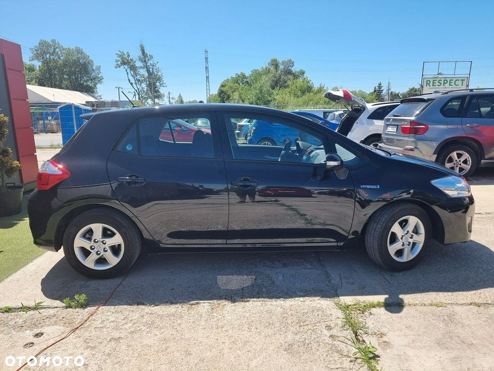 Toyota Auris - 4