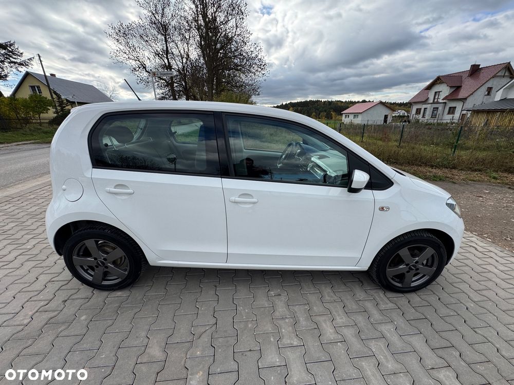 Volkswagen up! 1.0 high EU6 - 18