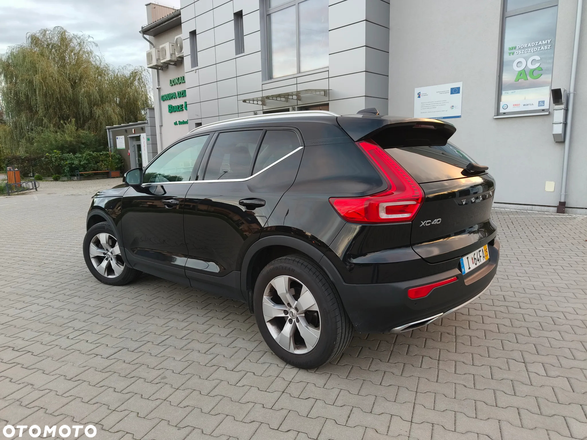 Volvo XC 40 D4 AWD Geartronic Inscription - 4