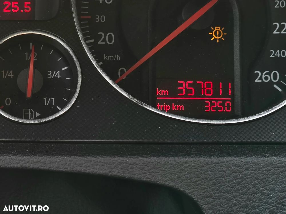 Volkswagen Passat 2.0 FSI Comfortline 4Motion - 17