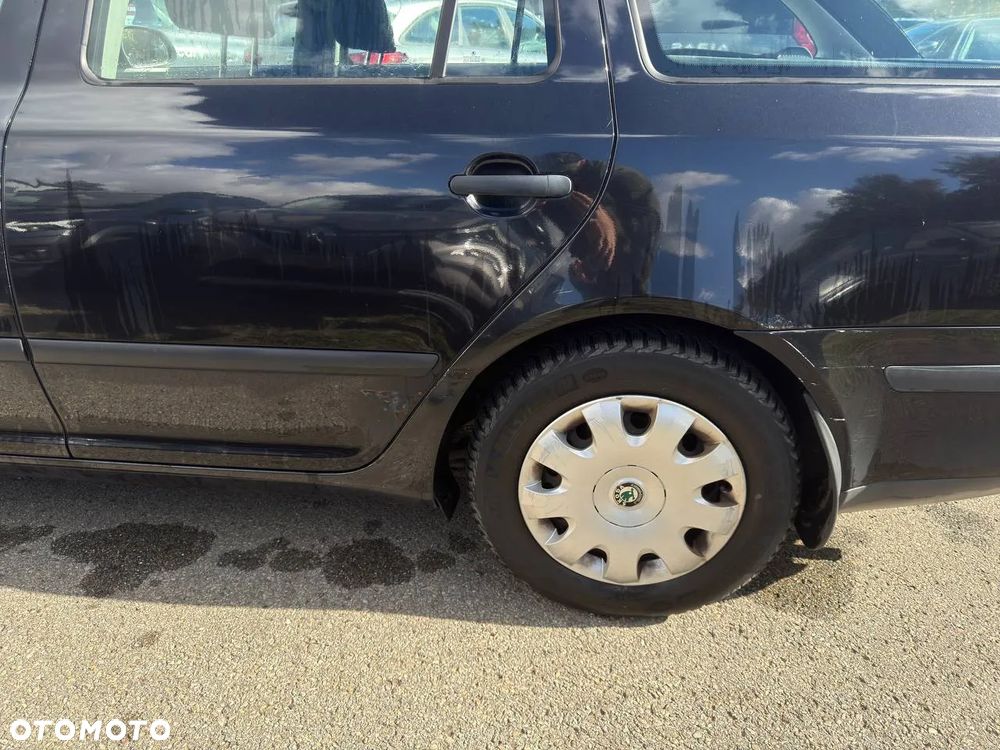 Skoda Octavia 1.6 - 18