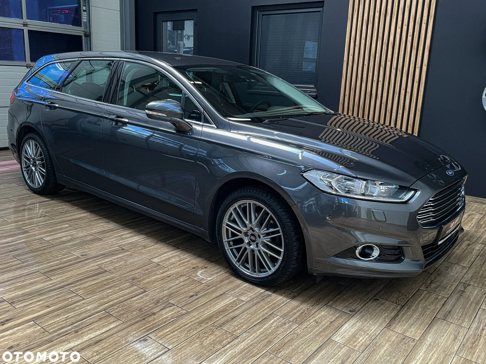 Ford Mondeo 2.0 TDCi Titanium PowerShift - 5