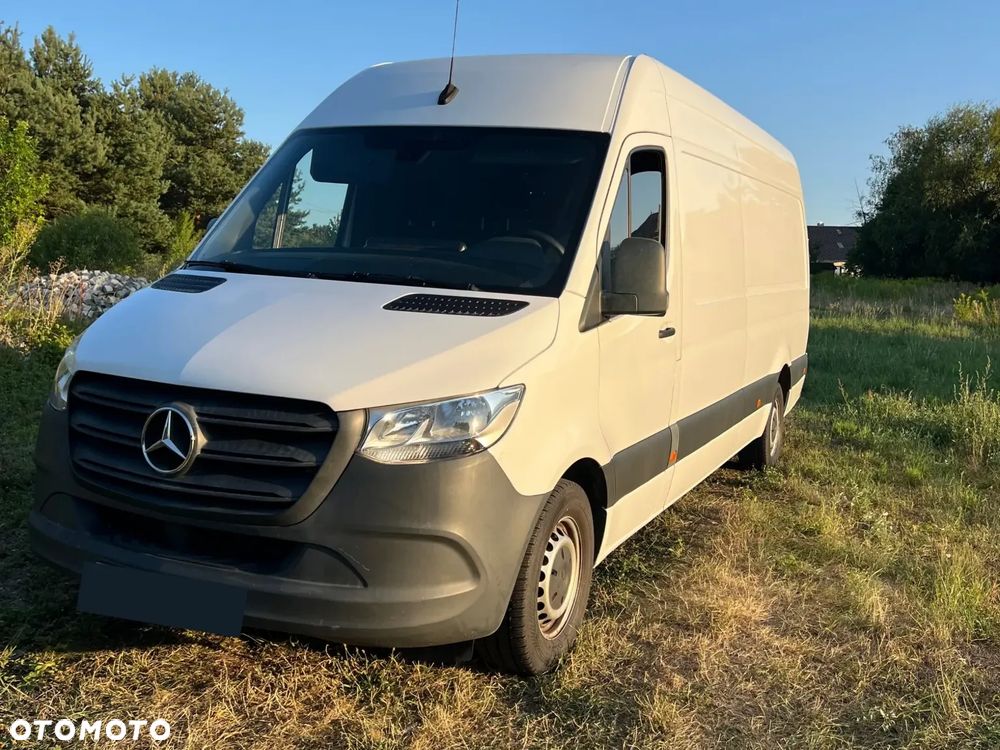 Mercedes-Benz Sprinter - 1