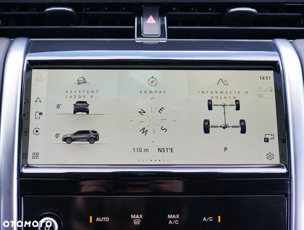 Land Rover Discovery Sport - 32