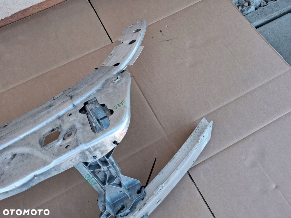 pas przedni wzmocnienie czołowe belka mercedes c klasa w205 205 oryginał - 5