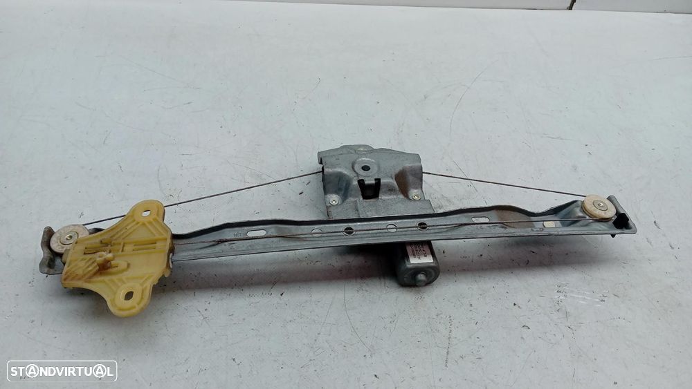 Elevador vidros frente esquerdo RENAULT Twingo III (BCM_) - 2