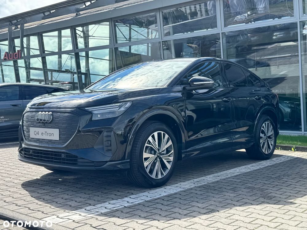 Audi Q4 Sportback e-tron 45 82kWh Advanced - 4