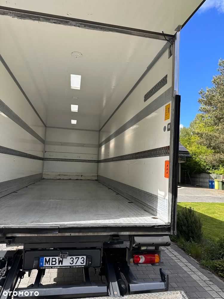 Volvo FL240 - 17