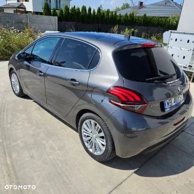 Peugeot 208 1.2 PureTech GPF Allure S&S EAT6 - 7