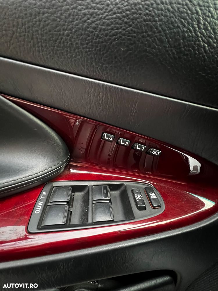 Lexus Seria GS 450h - 14