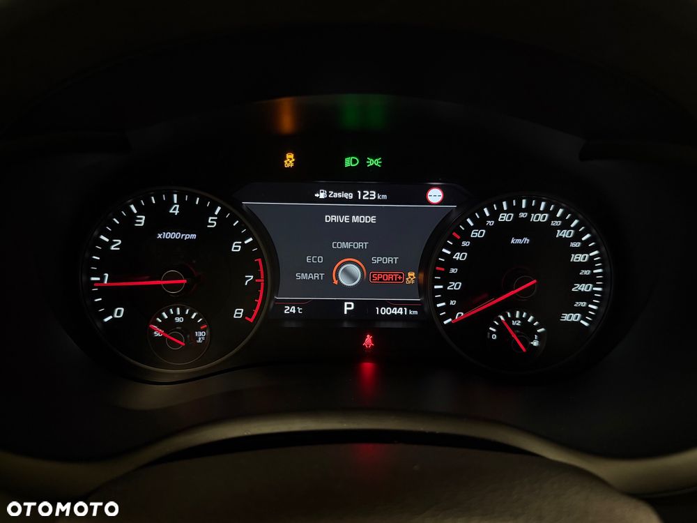 Kia Stinger 3.3 T-GDI V6 GT AWD - 11
