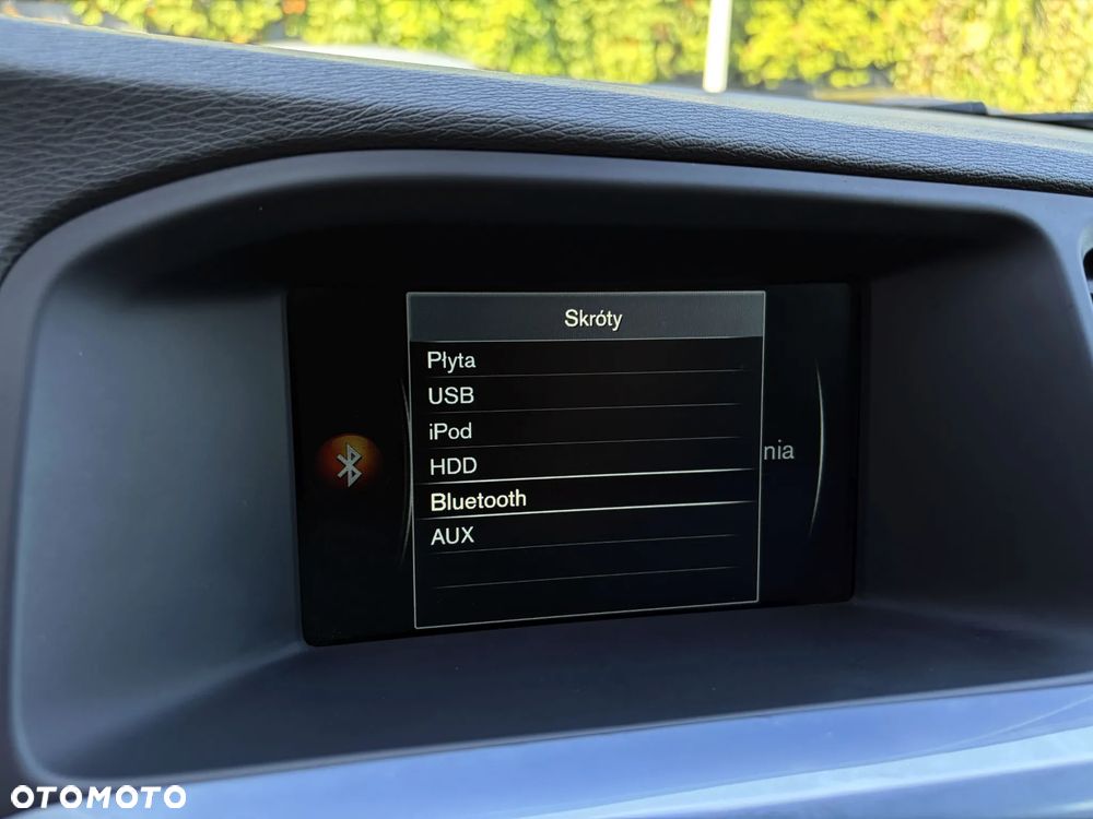 Volvo V60 Cross Country - 26