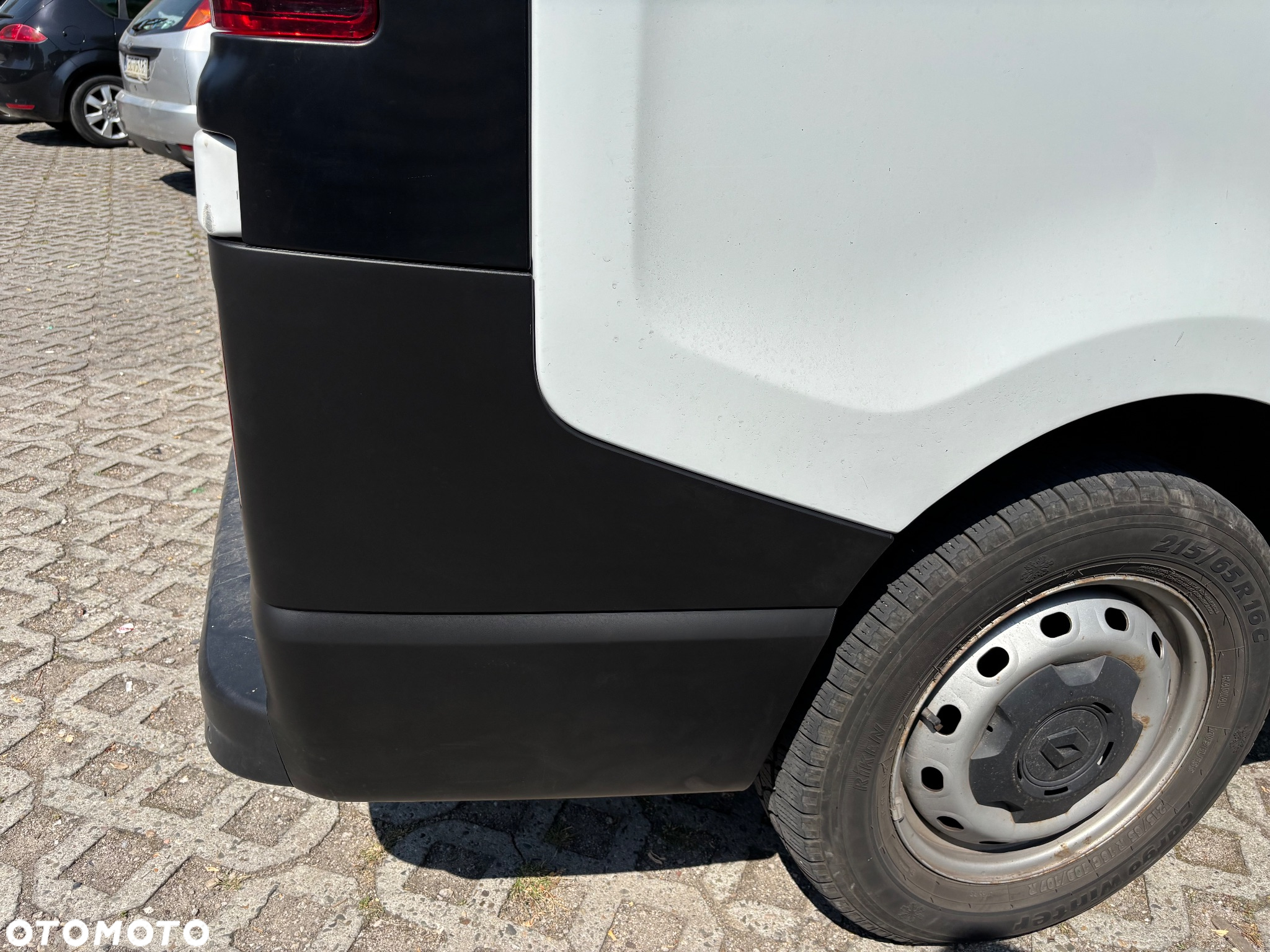 Renault Trafic - 10