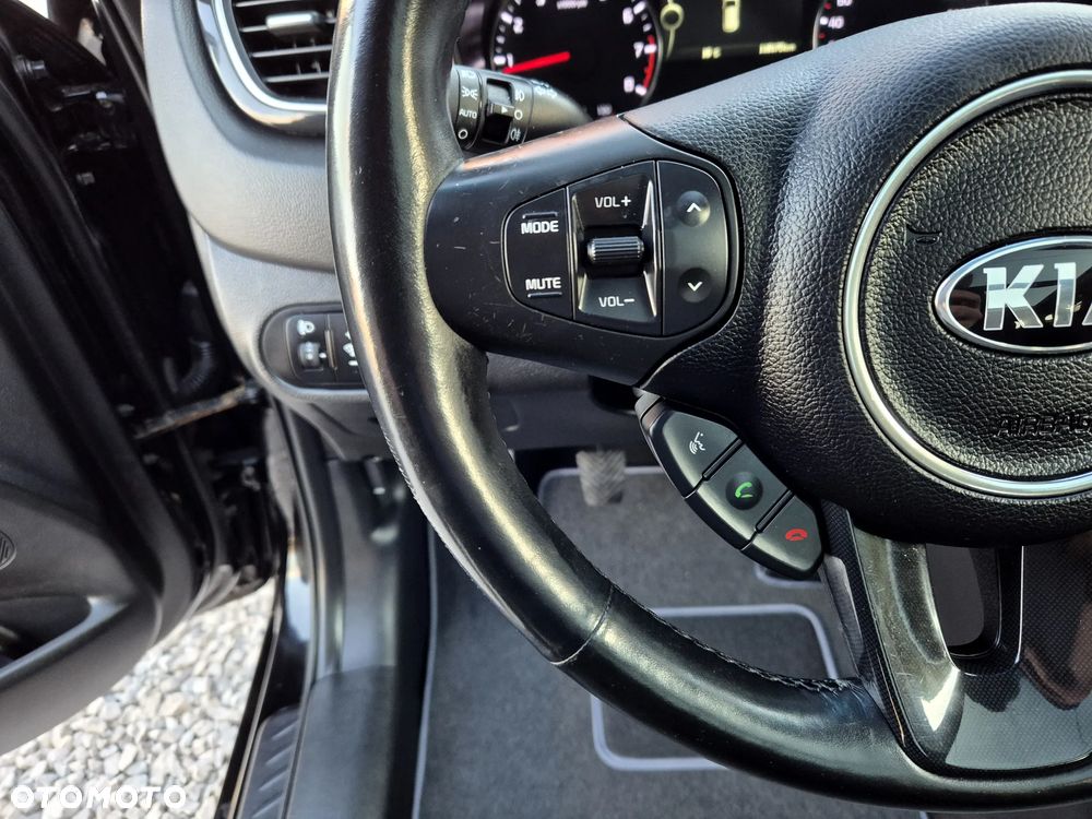 Kia Carens 2.0 GDI Edition 7 - 27