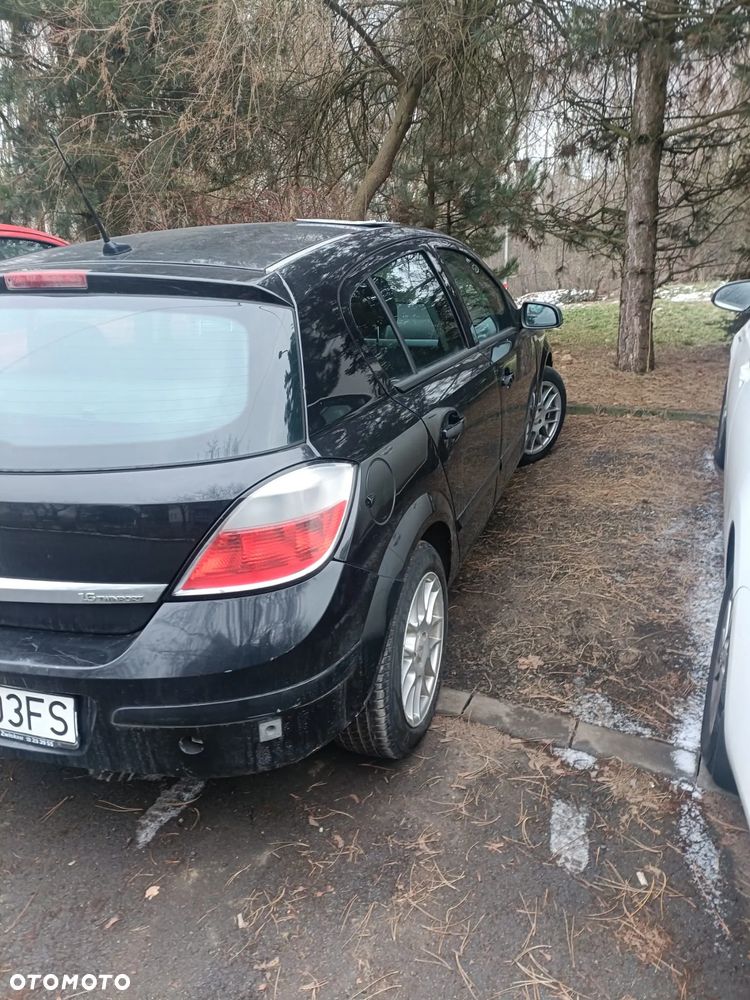 Opel Astra - 3