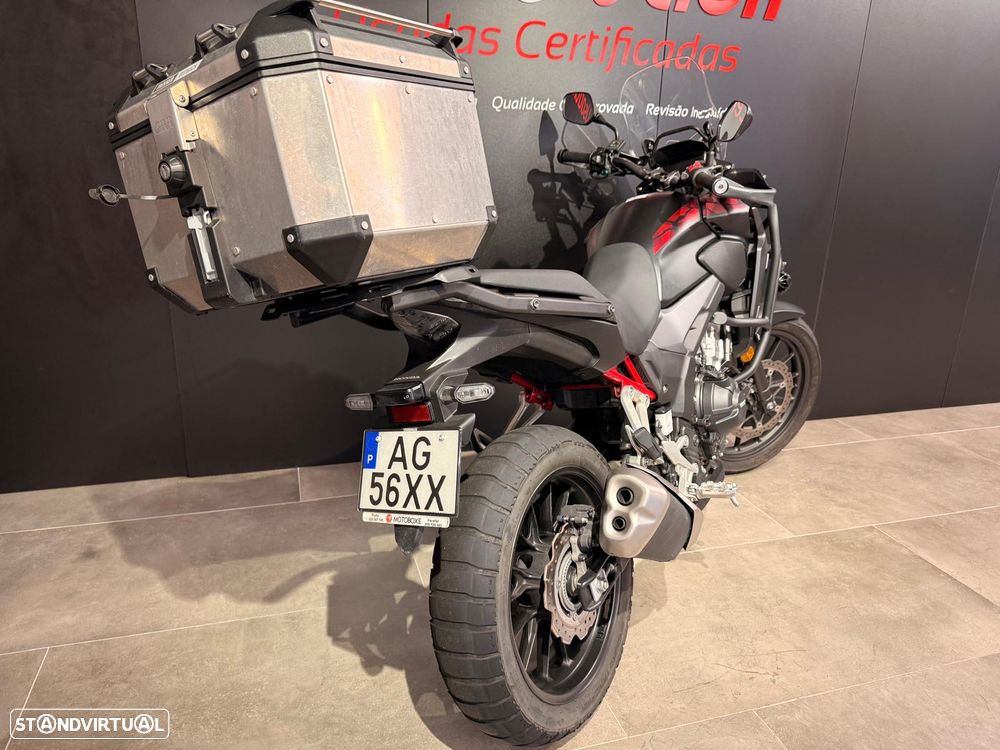 Honda CB - 11