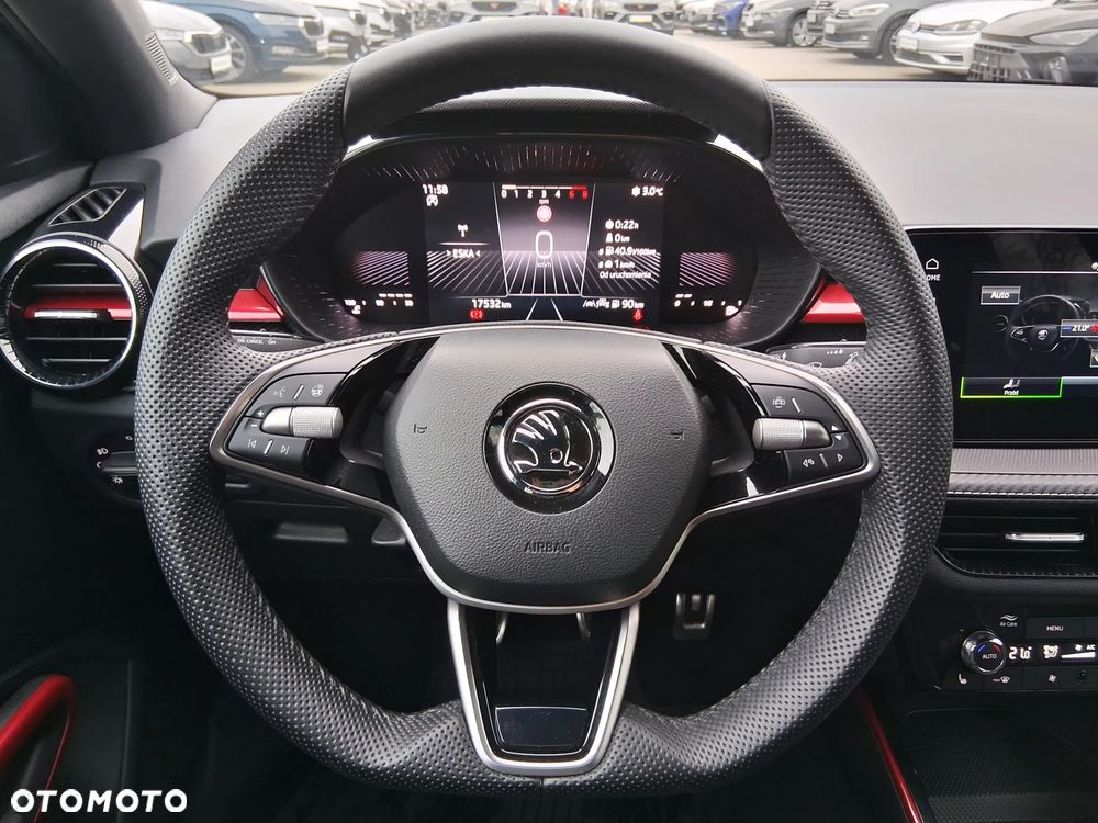 Skoda Fabia 1.0 TSI Monte Carlo - 12