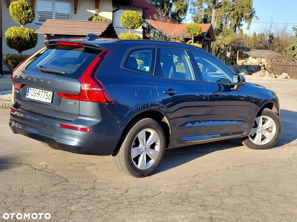 Volvo XC 60 B4 D AWD Geartronic Momentum - 17