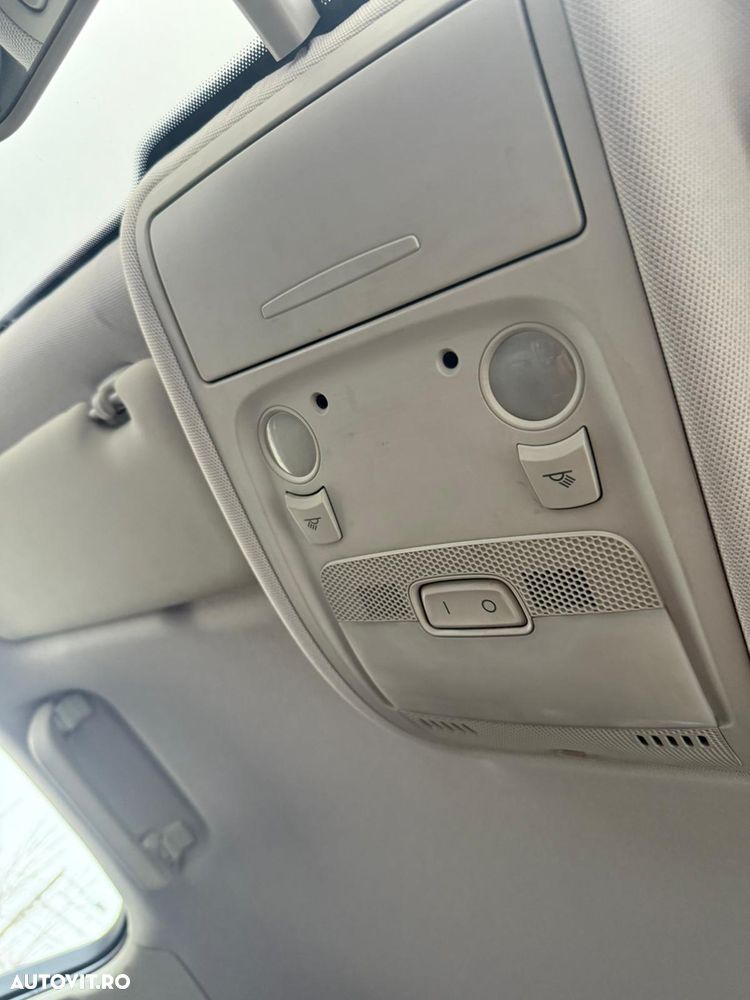 Audi A4 2.0 TDI DPF Ambiente - 19