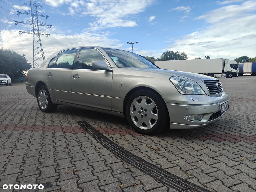 Lexus LS Standard - 3