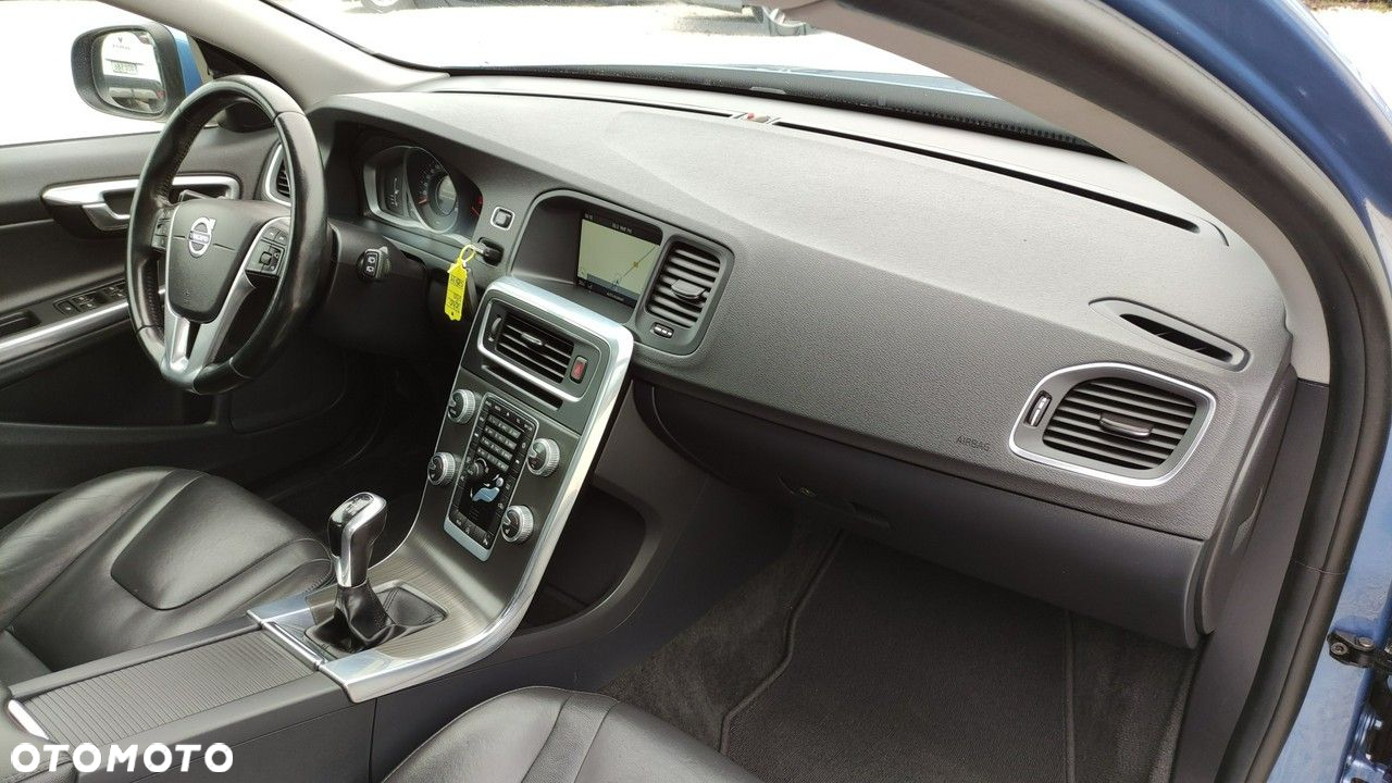 Volvo V60 - 32