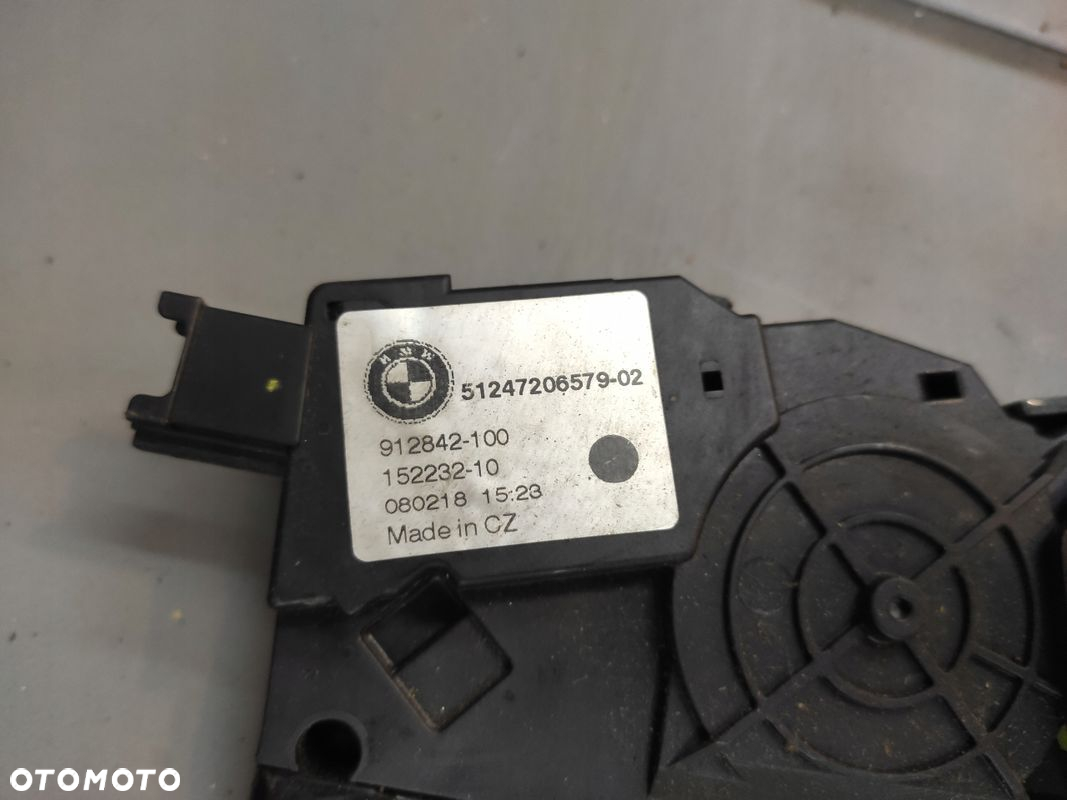 BMW X5 E70 E71 ZAMEK KLAPY ZAMEK POKRYWY BAGAŻNIKA 7206579 ORYGINAŁ - 4