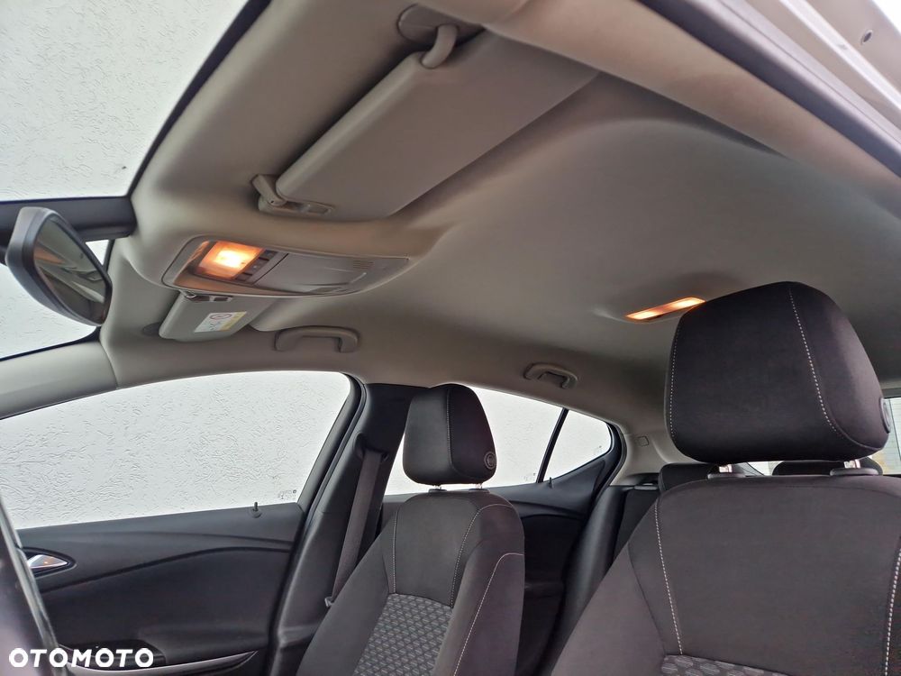 Opel Astra 1.4 T Enjoy - 21