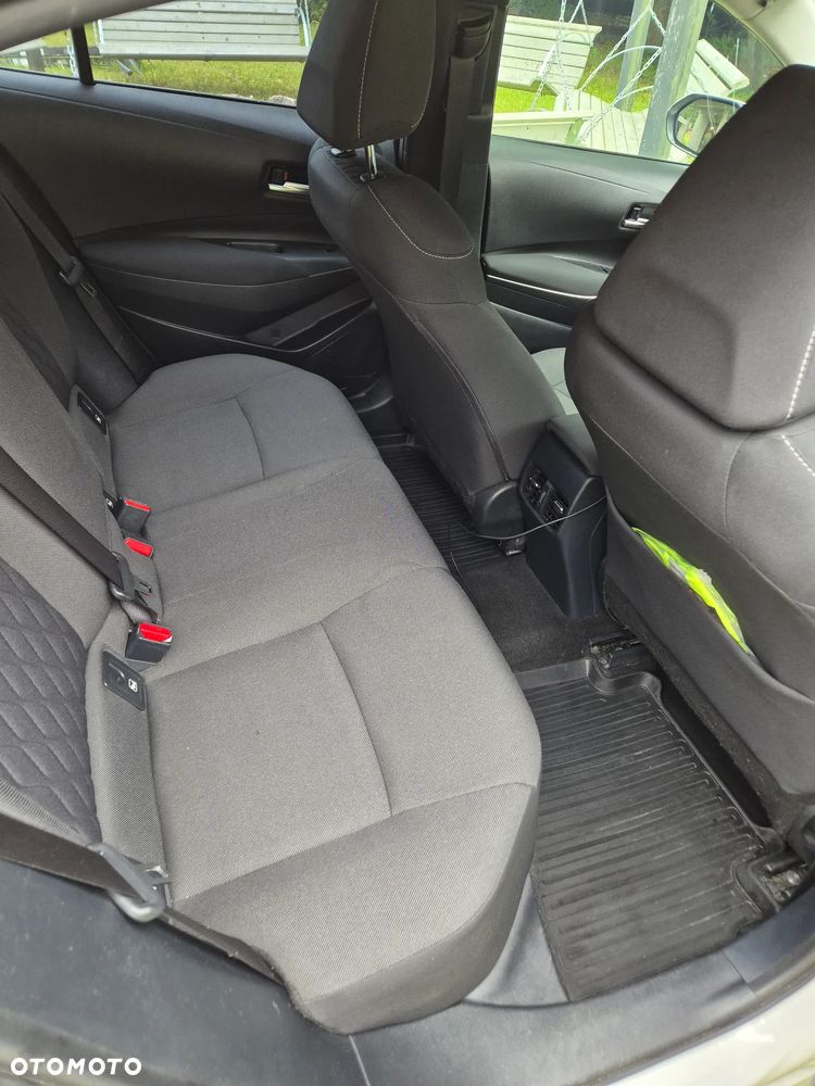 Toyota Corolla 1.6 Comfort - 9