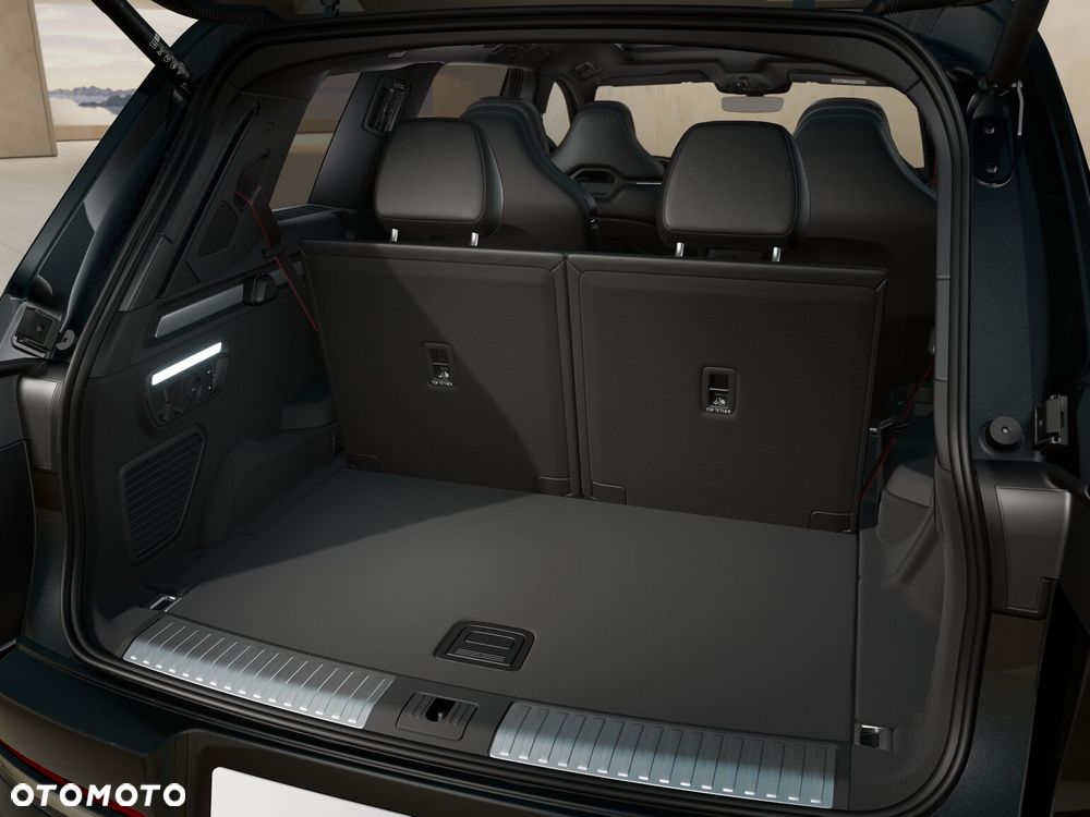 Audi Q9 - 8