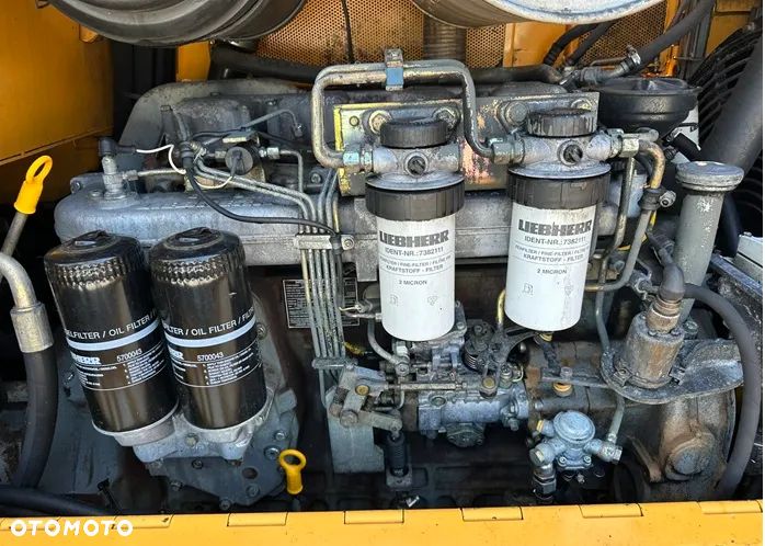 Liebherr PR722BM - 8