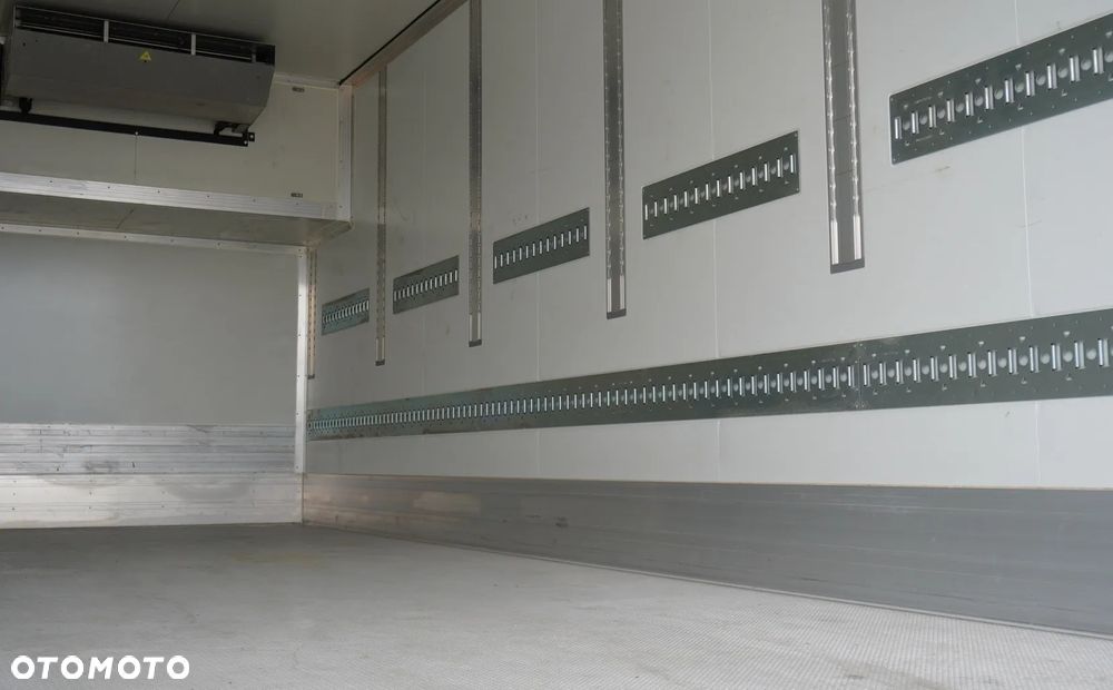 MAN TGX 28.480 6x2 / 2024 / Chłodnia Krone 18 EPAL / Dopplestock - 10