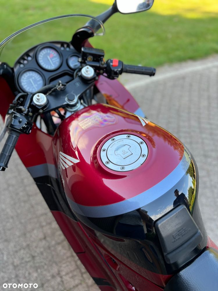 Honda CBR - 14