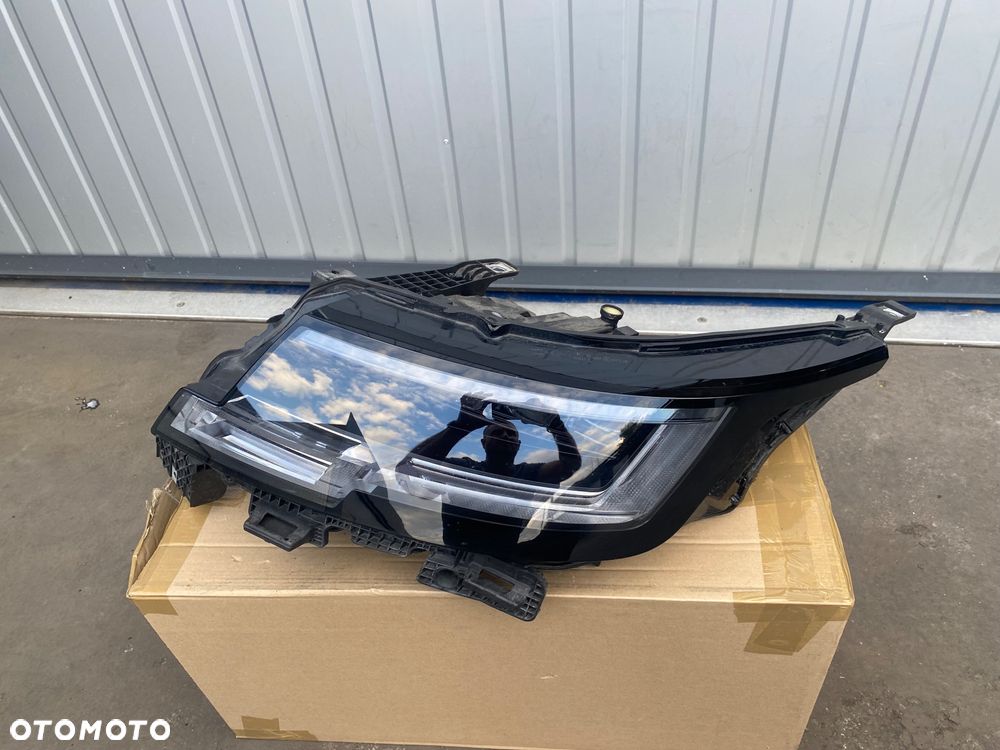 Land Rover RANGE ROVER VOGUE L460 LAMPA PRZEDNIA LEWA REFLEKTOR LEWY PRZEDNI PRZÓD FULL LED full ledowy 11+3 piny fulled M8E2-13W030-EK   M8E213W030EK  M8E2 13W030 EK  1210.509.0000  300474909  151200159358 12105090000  L 460 - 2
