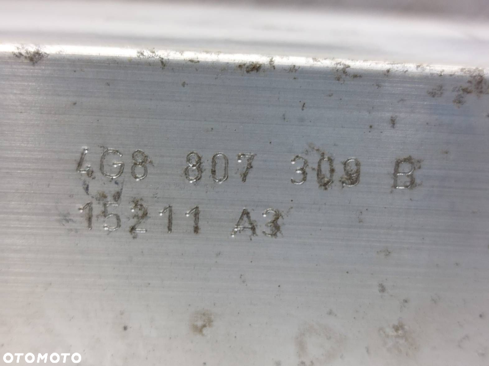BELKA POD ZDERZAK TYŁ AUDI A7 4G 4G8807309B - 3