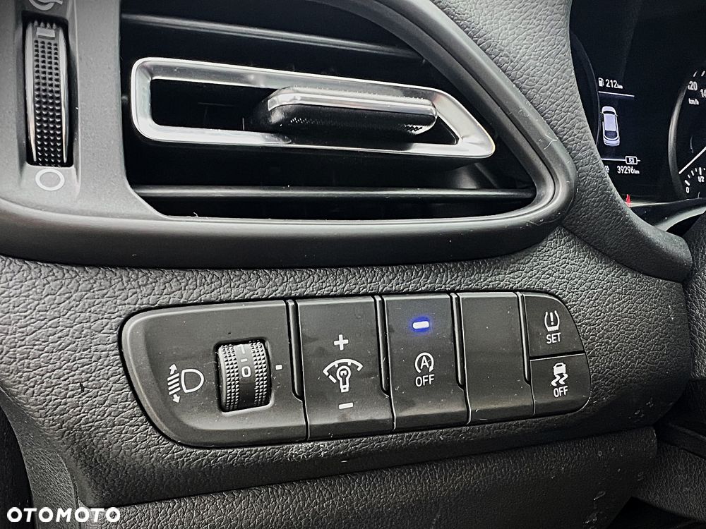 Hyundai i30 1.5 T-GDI 48V-Hybrid DCT Prime - 35