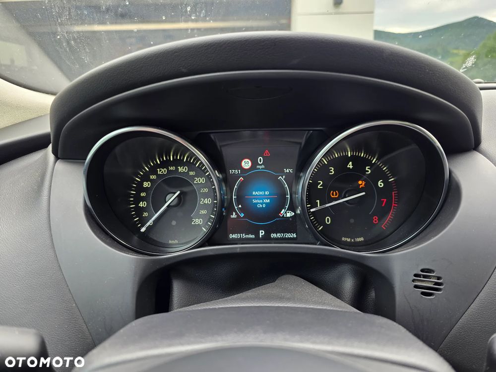 Jaguar F-Pace 25t AWD Prestige - 37