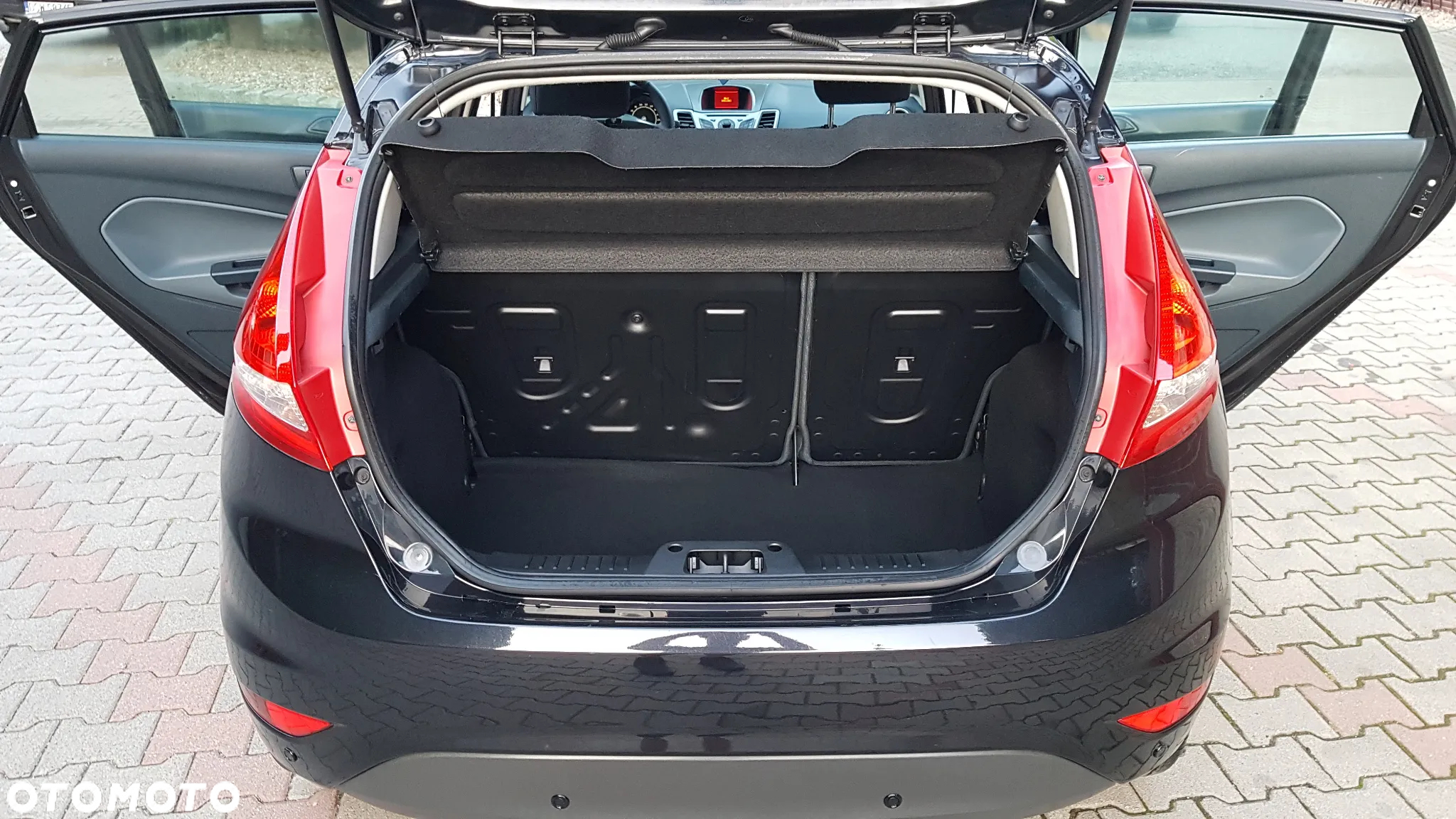 Ford Fiesta - 15