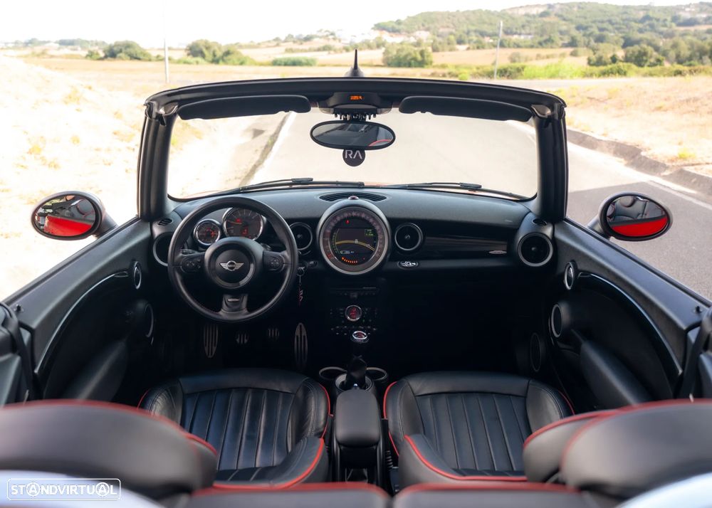 MINI Cabrio John Cooper Works 157g - 22