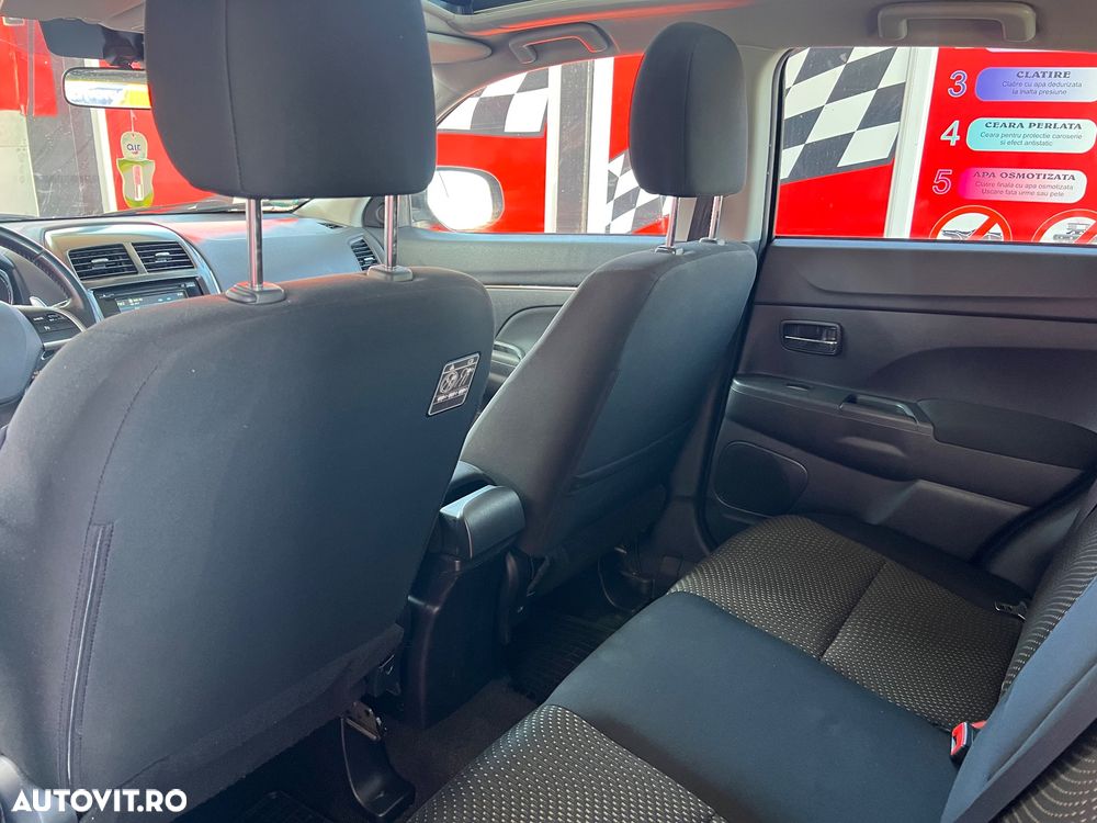 Mitsubishi ASX 2.2 Litre DI-D 4X4 Instyle Aut. - 6