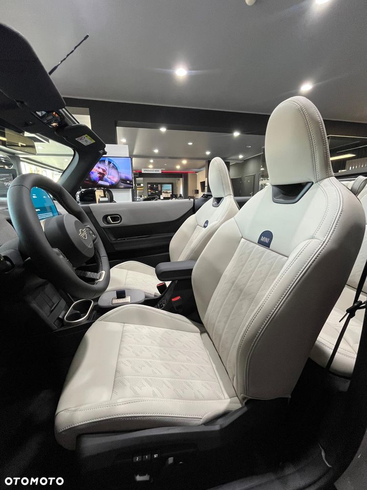 MINI Cooper C Linia Favoured - 16