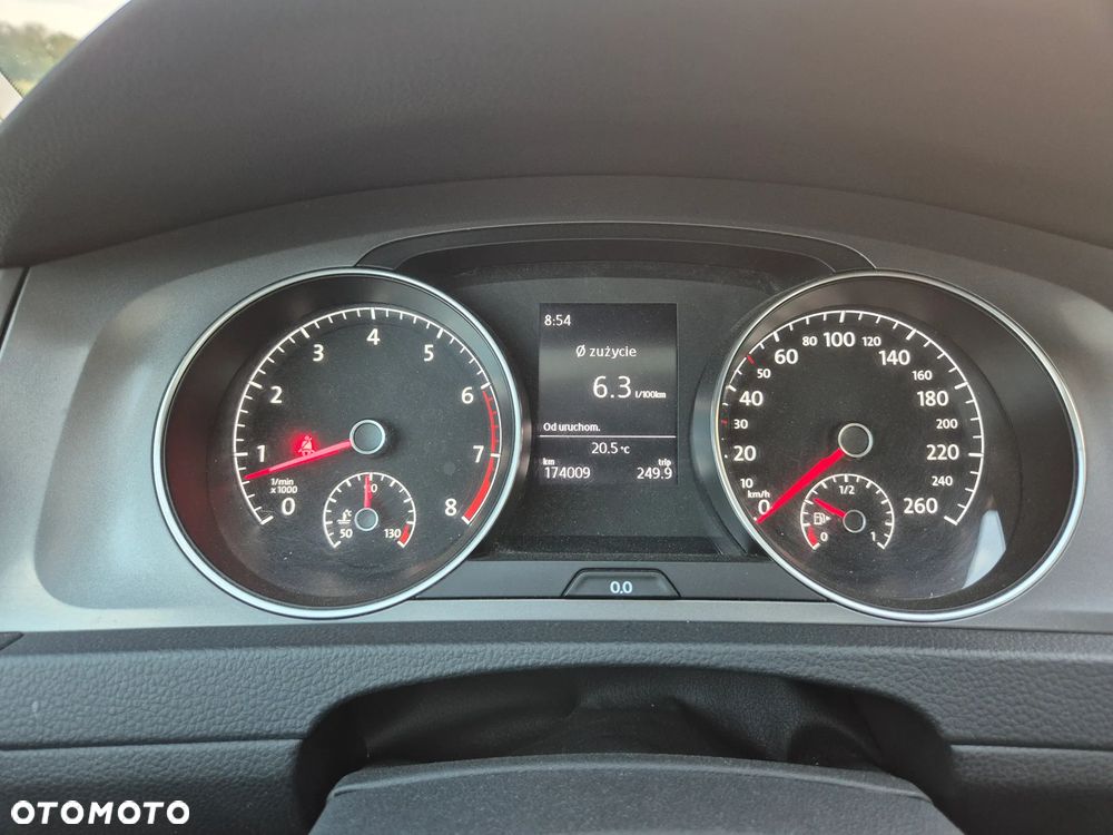 Volkswagen Golf 1.2 TSI BMT Trendline Perfectline - 11