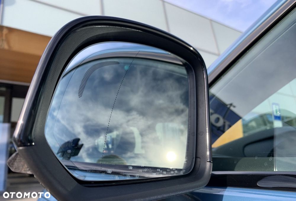 Volvo C40 - 32